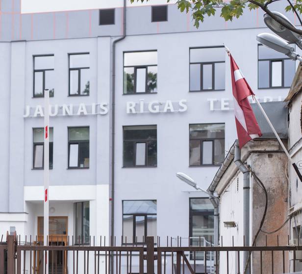 KASES DARBA LAIKS SVĒTKOS