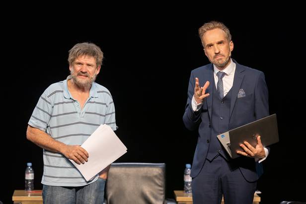 PAPILDIZRĀDES 10.UN 11.01.